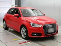 Audi A1 лот № 38043 оценка 4.5  с аукциона в Японии 4
