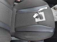 Audi A1 лот № 38043 оценка 4.5  с аукциона в Японии 9