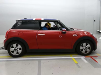 BMW MINI