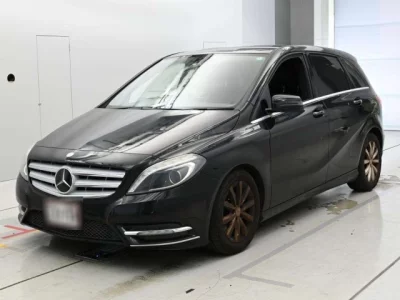 Mercedes-Benz B CLASS
