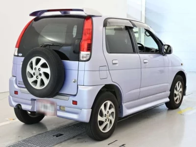 Daihatsu TERIOS KID