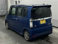 Honda N BOX PLUS лот № 52 оценка 4  с аукциона в Японии 1