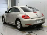 Volkswagen THE BEETLE лот № 38061 оценка 4  с аукциона в Японии 5