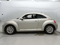 Volkswagen THE BEETLE лот № 38061 оценка 4  с аукциона в Японии 3