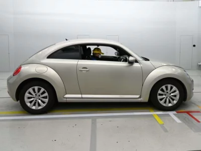 Volkswagen THE BEETLE