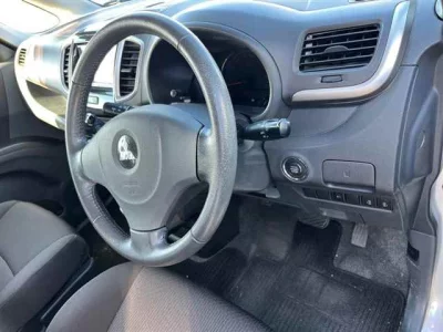 Mitsubishi DELICA D2