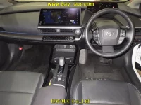 Toyota PRIUS PHV лот № 50120 оценка 5  с аукциона в Японии 5