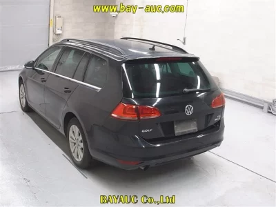 Volkswagen GOLF VARIANT