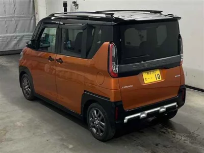 Mitsubishi DELICA MINI