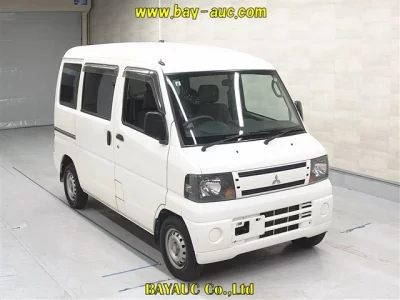 Mitsubishi MINICAB VAN