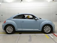 Volkswagen THE BEETLE лот № 38108 оценка 4  с аукциона в Японии 2