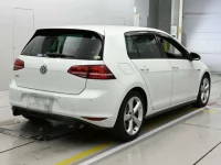 Volkswagen GOLF лот № 38106 оценка 4  с аукциона в Японии 1