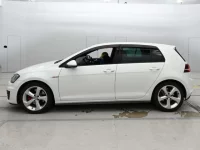 Volkswagen GOLF лот № 38106 оценка 4  с аукциона в Японии 3