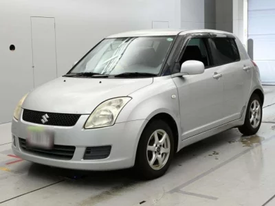 Suzuki SWIFT  с аукциона в Японии