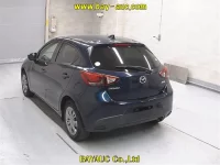 Mazda DEMIO лот № 10048 оценка 4  с аукциона в Японии 1