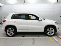 Volkswagen TIGUAN лот № 38124 оценка 4  с аукциона в Японии 2
