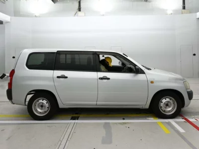 Toyota PROBOX  с аукциона в Японии