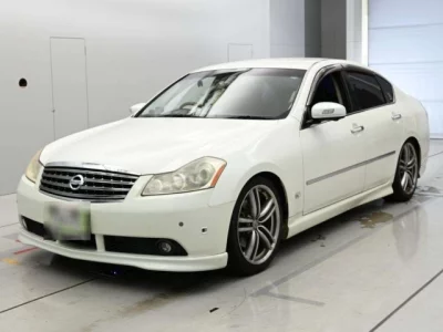 Nissan FUGA  с аукциона в Японии