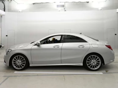 Mercedes-Benz CLA CLASS