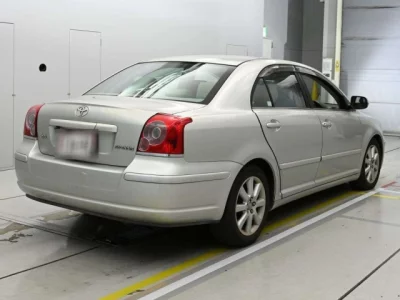 Toyota AVENSIS SEDAN