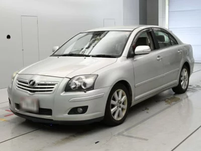 Toyota AVENSIS SEDAN