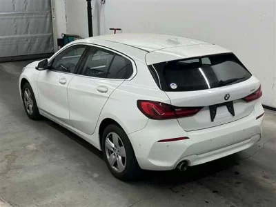 BMW 1-Series  с аукциона в Японии