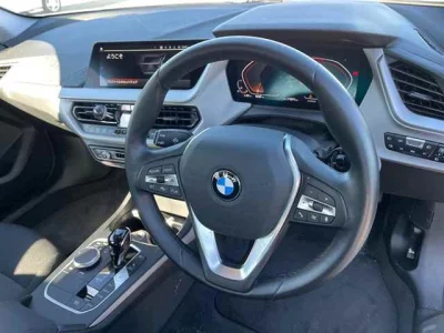 BMW 1-Series  с аукциона в Японии