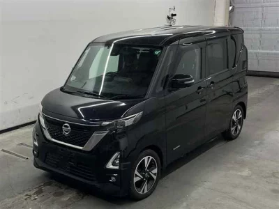 Nissan ROOX  с аукциона в Японии