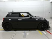 BMW MINI лот № 38151 оценка 4  с аукциона в Японии 2