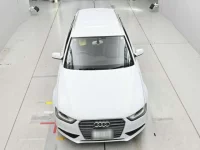 Audi A4 лот № 38162 оценка 4  с аукциона в Японии 6