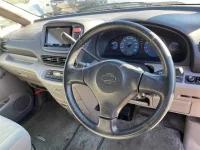 Nissan SERENA лот № 85002 оценка 3.5  с аукциона в Японии 2