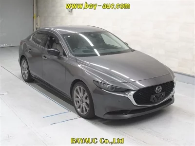 Mazda MAZDA3  с аукциона в Японии