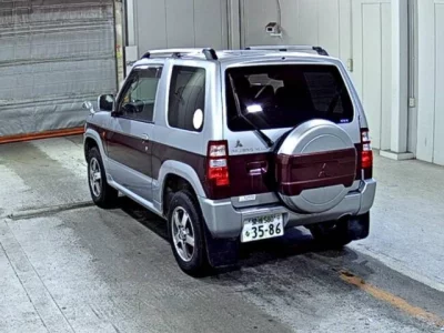 Mitsubishi PAJERO MINI