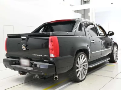 GM CADILLAC ESCALADE