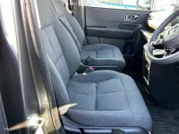 Honda STEP WAGON лот № 30100 оценка 4.5  с аукциона в Японии 6