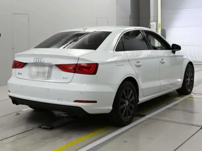 Audi A3  с аукциона в Японии
