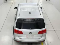 Volkswagen GOLF TOURAN лот № 38180 оценка 4  с аукциона в Японии 7