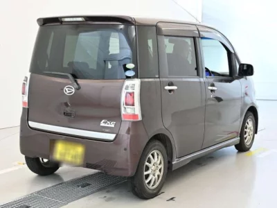 Daihatsu TANTO EXE