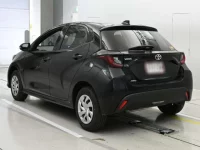 Toyota YARIS лот № 30003 оценка R  с аукциона в Японии 5