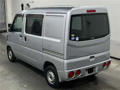 Mitsubishi MINICAB VAN