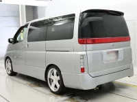 Nissan ELGRAND лот № 10205 оценка 4.5  с аукциона в Японии 5