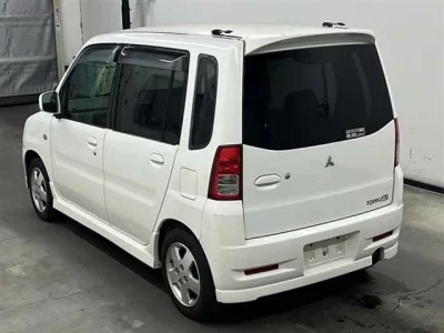 Mitsubishi TOPPO BJ  с аукциона в Японии