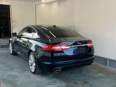 Jaguar XF SERIES
