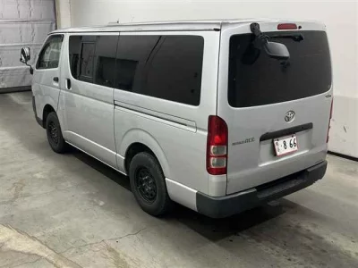 Toyota REGIUS ACE VAN