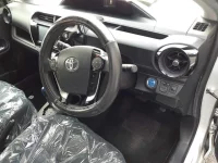 Toyota AQUA лот № 30024 оценка 3.5  с аукциона в Японии 8