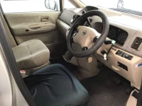 Nissan SERENA лот № 5010 оценка R  с аукциона в Японии 4