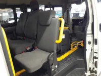 Toyota HIACE VAN лот № 30028 оценка R  с аукциона в Японии 10