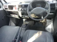 Mitsubishi MINICAB VAN лот № 8164 оценка R  с аукциона в Японии 2