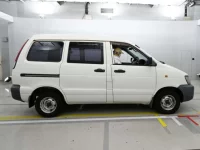 Toyota LITE ACE VAN лот № 10231 оценка 3.5  с аукциона в Японии 2