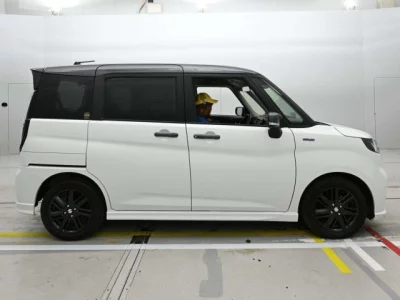 Suzuki SOLIO  с аукциона в Японии